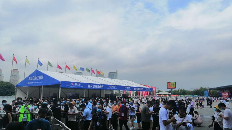 户外活动防风措施，施工流程揭秘**